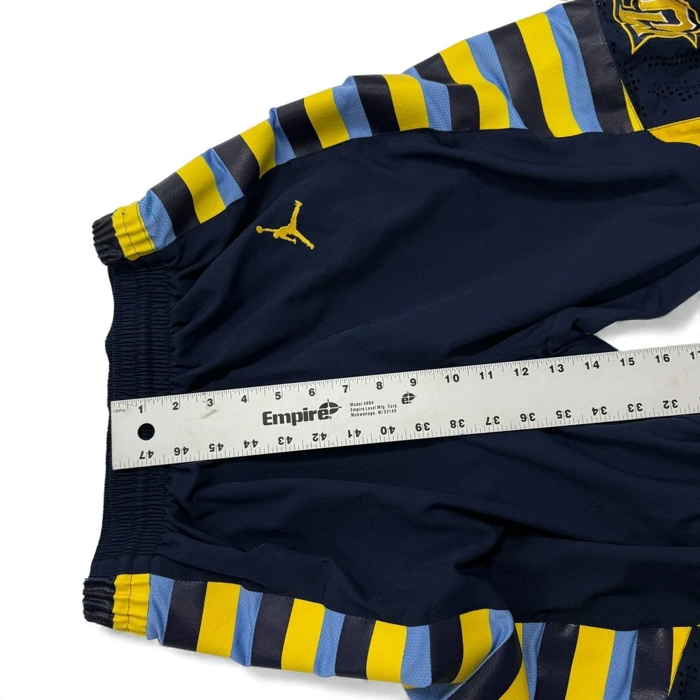 Jordan Marquette Basketball Shorts Mens‎ Small Navy Yellow Nike NCAA College